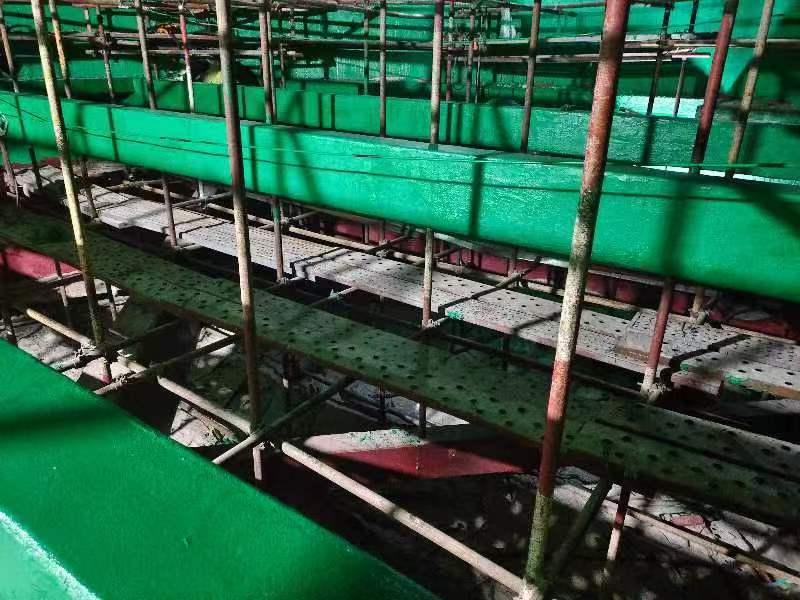 脱硫塔防腐为何要使用玻璃鳞片防腐胶泥